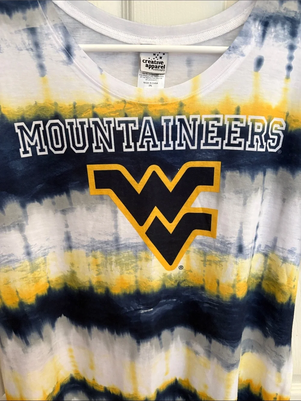 WVU Mountaineers Tie-Dye T-Shirt - Navy, Gold & White NWT size 2x - very soft! - Picture 5 of 7